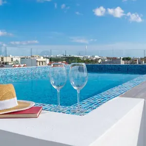 Nice And Centric Apartamento